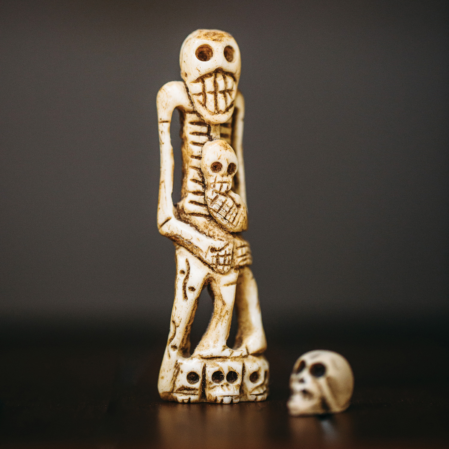 Skeletons and skulls